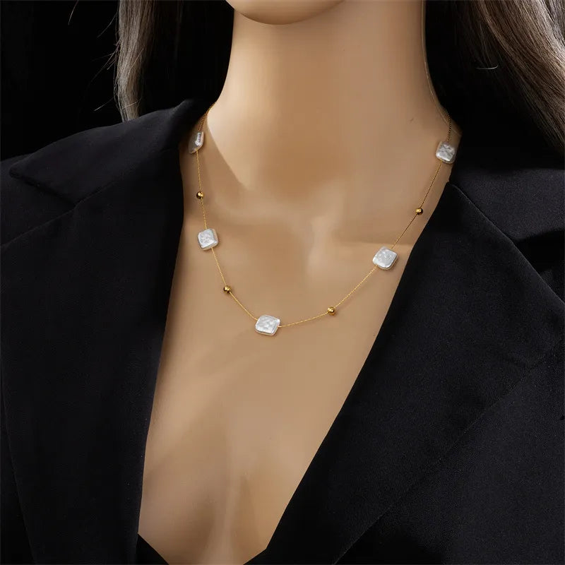 Dainty Baroque Pearl Necklace