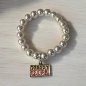 Pretty Girl Pearl Bracelet