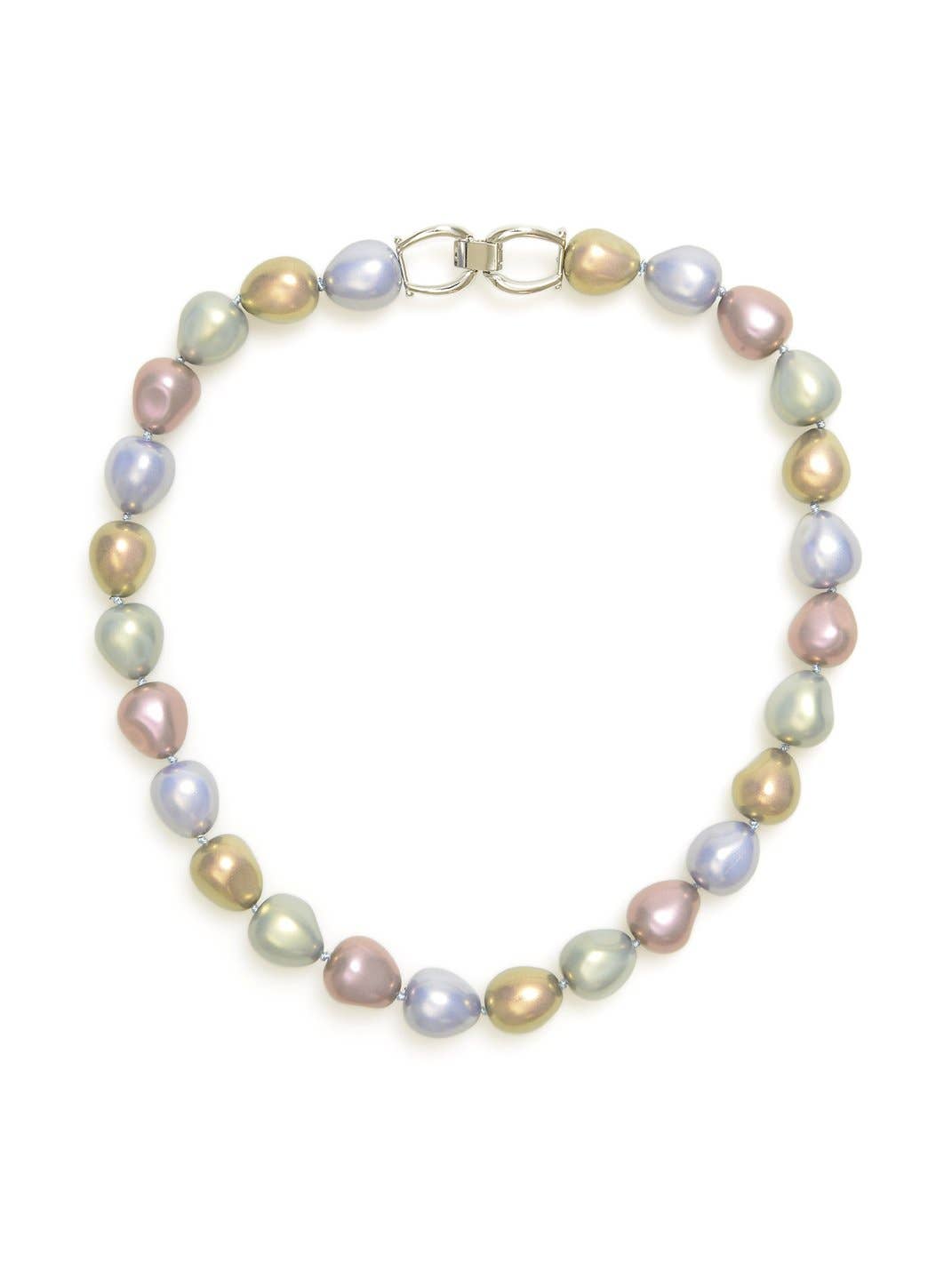 Classically Chic Pearl Strand Necklace: Champaign