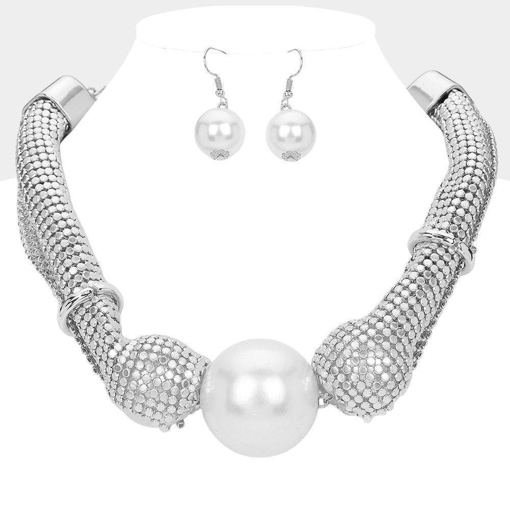 Silver Mesh and Pearl Necklace Set