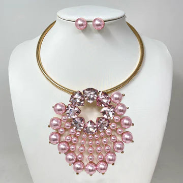 Pearl Crystal Embellished Pendant Necklace