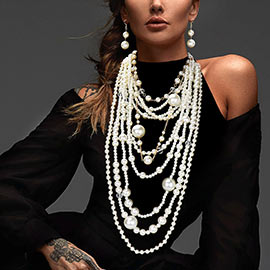 Mixed Pearl Layered Necklace Set