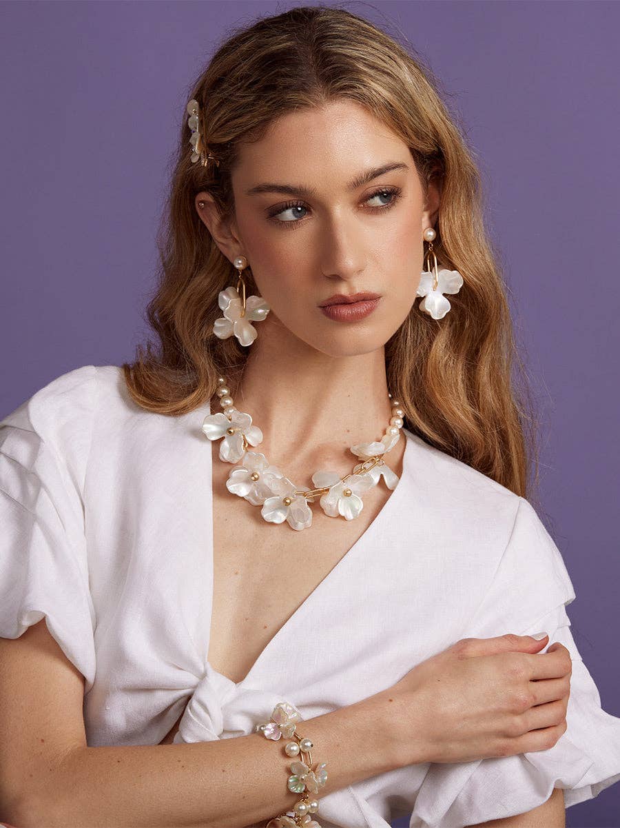 Pearl Strand Necklace with Floral Centerpiece | Elegant Pearl Statement Necklace