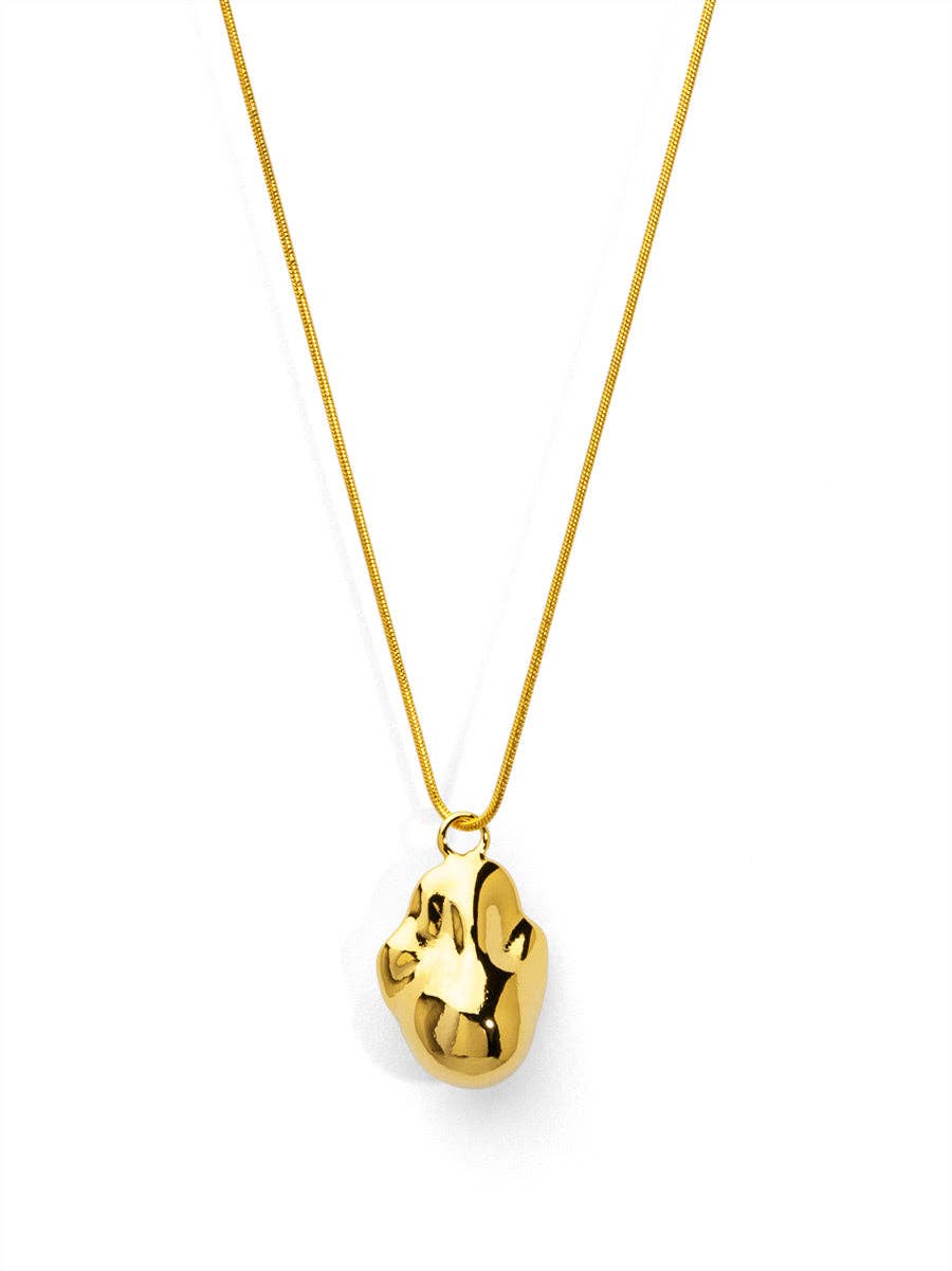 Baroque Pearl-Inspired Pendant Short Necklace: GLD