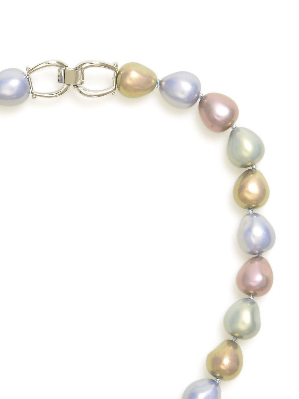 Classically Chic Pearl Strand Necklace: Champaign