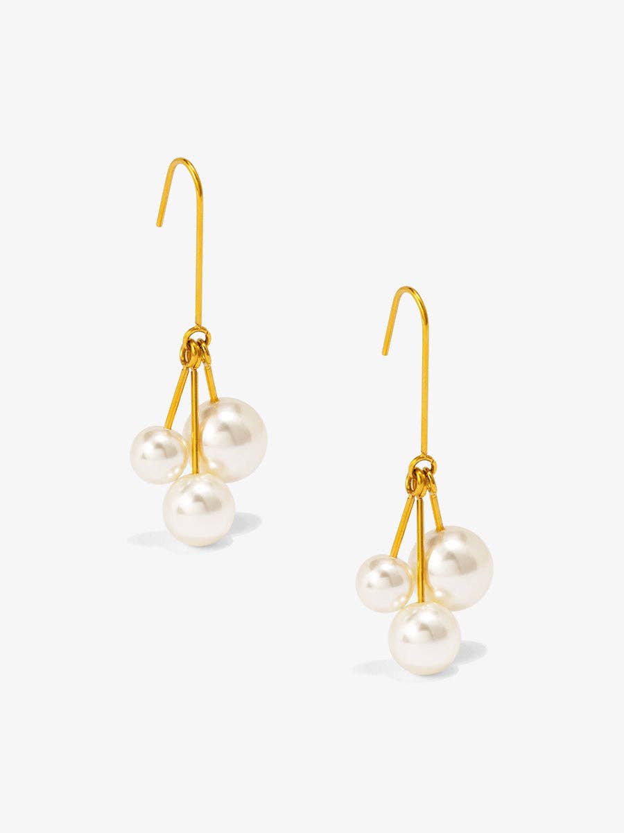 Pearl Cluster Drop Earring: Gold/Pearl